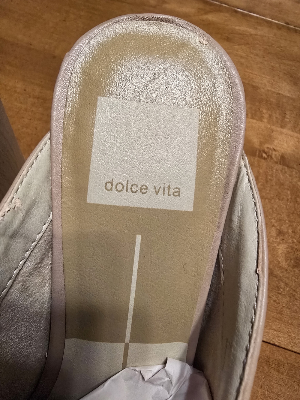 Dolce Vita Blush Leather Slip-On Mules - Picture 2 of 9
